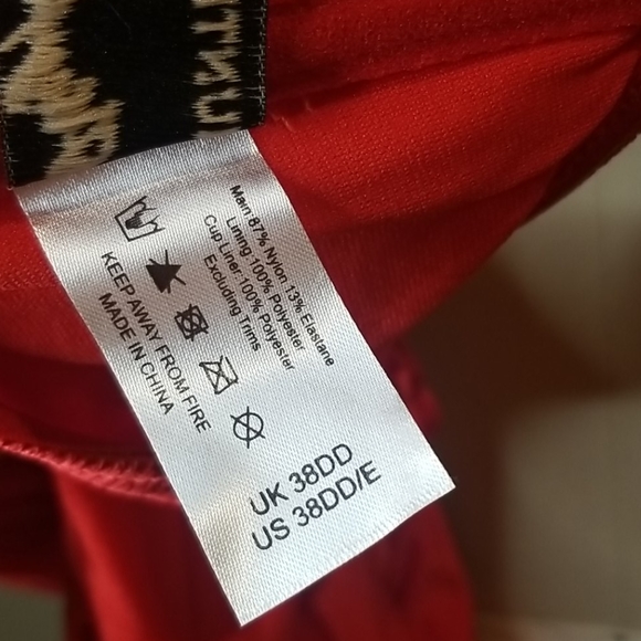 NWT Hunter McGrady Cross Halter Bikini Top 38DD 38E Red Cross neck - Picture 8 of 12